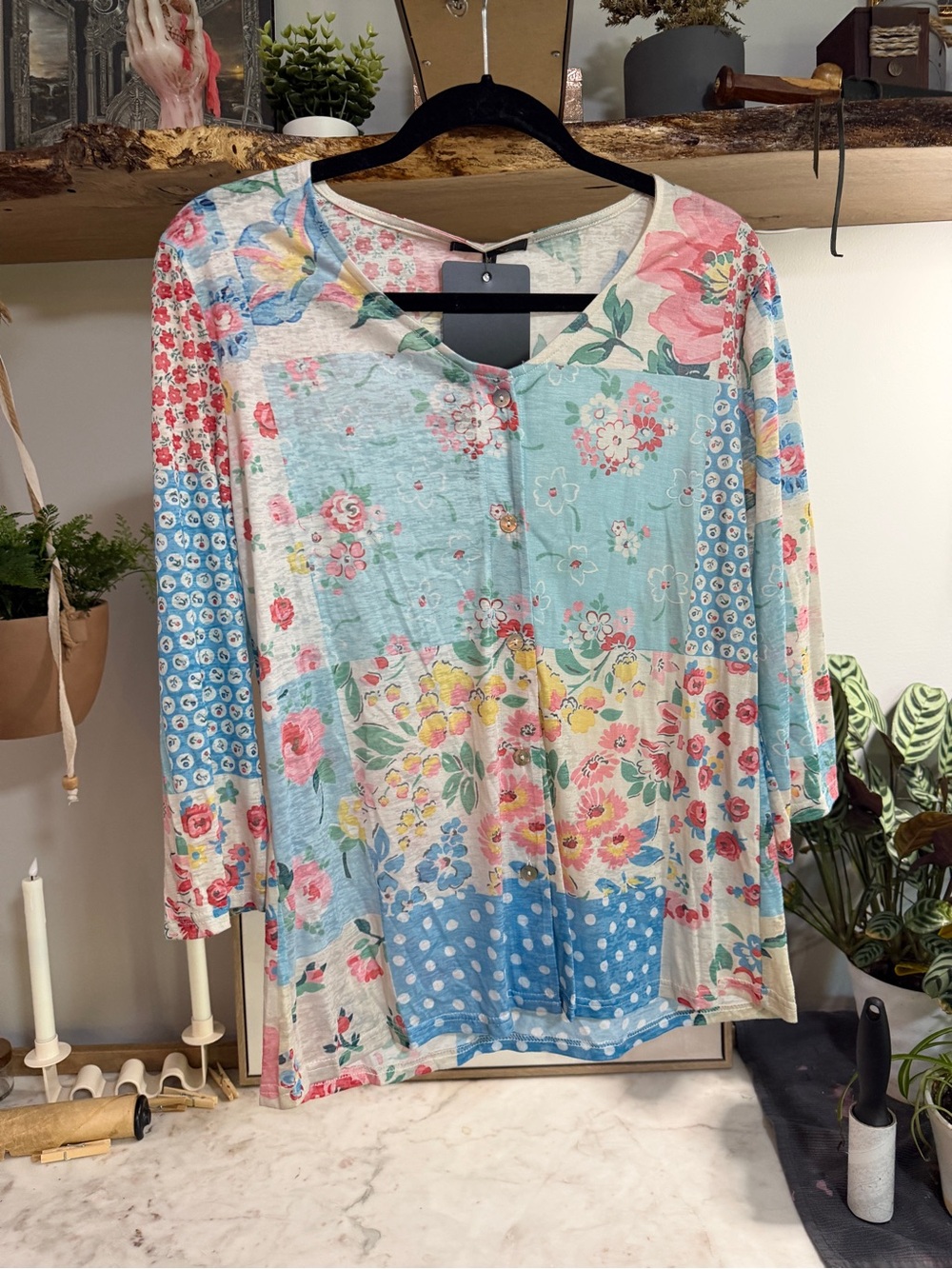 NWT Radzoli Patchwork Floral Button-Down Long-Sleeve Tee - Pastel Multicolor